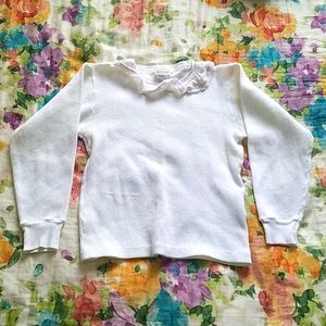 🔴Great Land White waffle thermal tee w/ ruffles L
